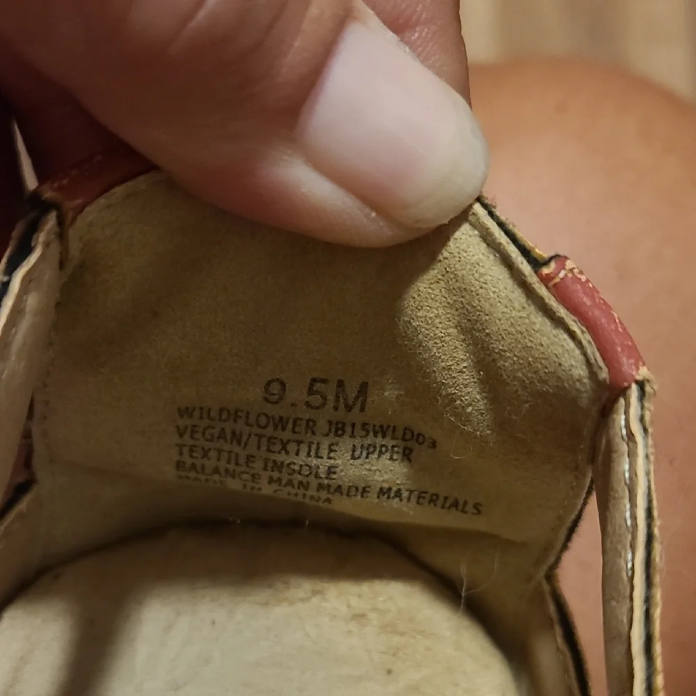 JBU Women's Red Floral Cut-Out Flats - Picture 7 of 8